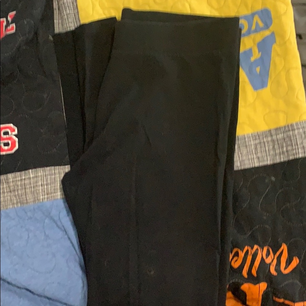 Size L leggings